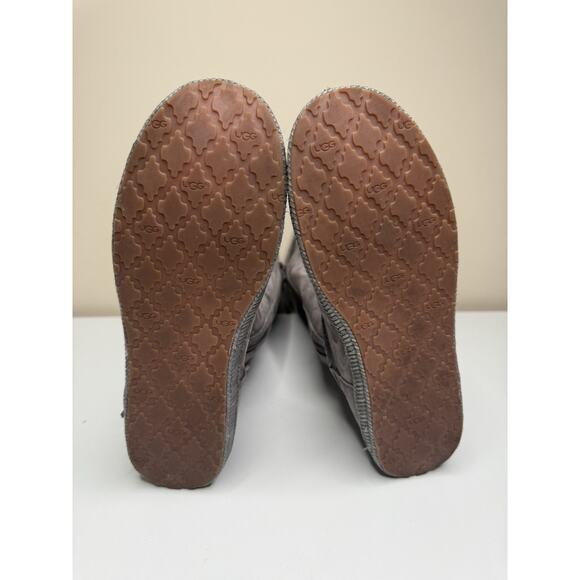 UGG Mammoth Moccasin Knee High Boot Womens 8 Grey Suede Side Zip Fringe - Picture 10 of 11